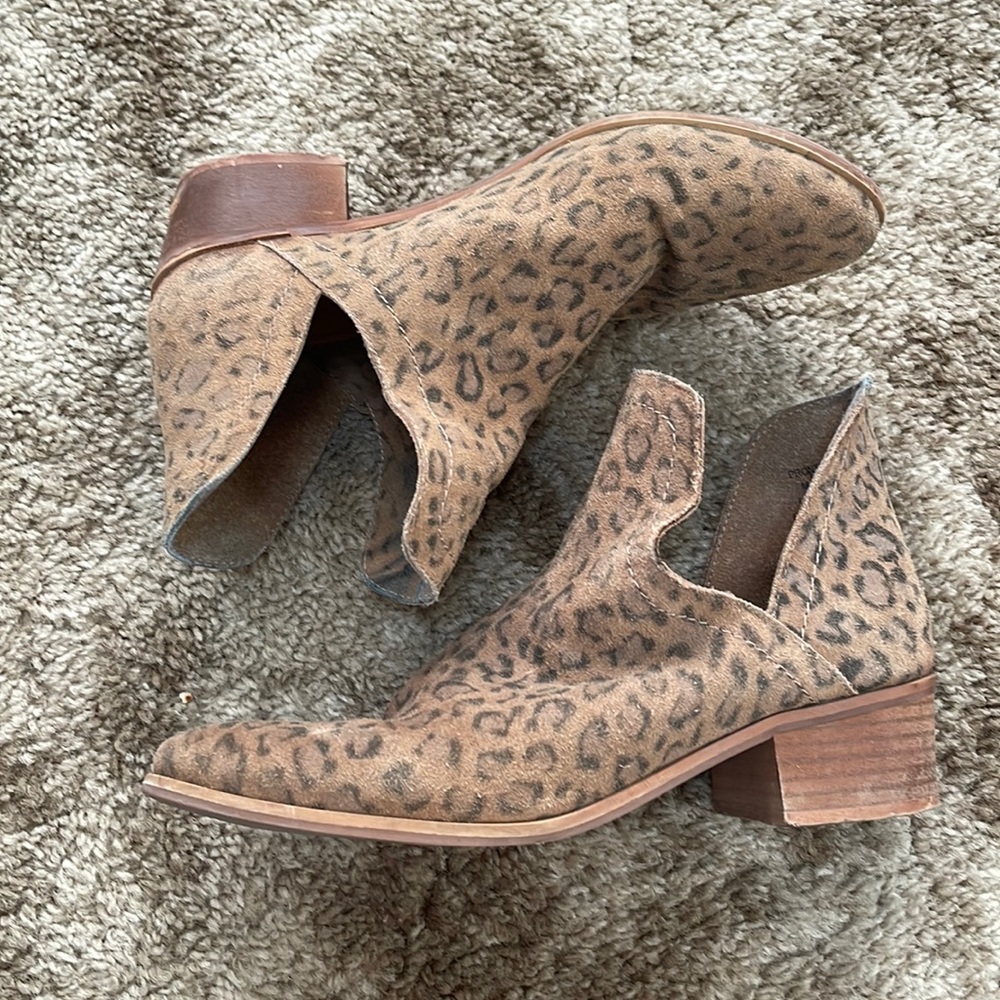 Booties from BUCKLE